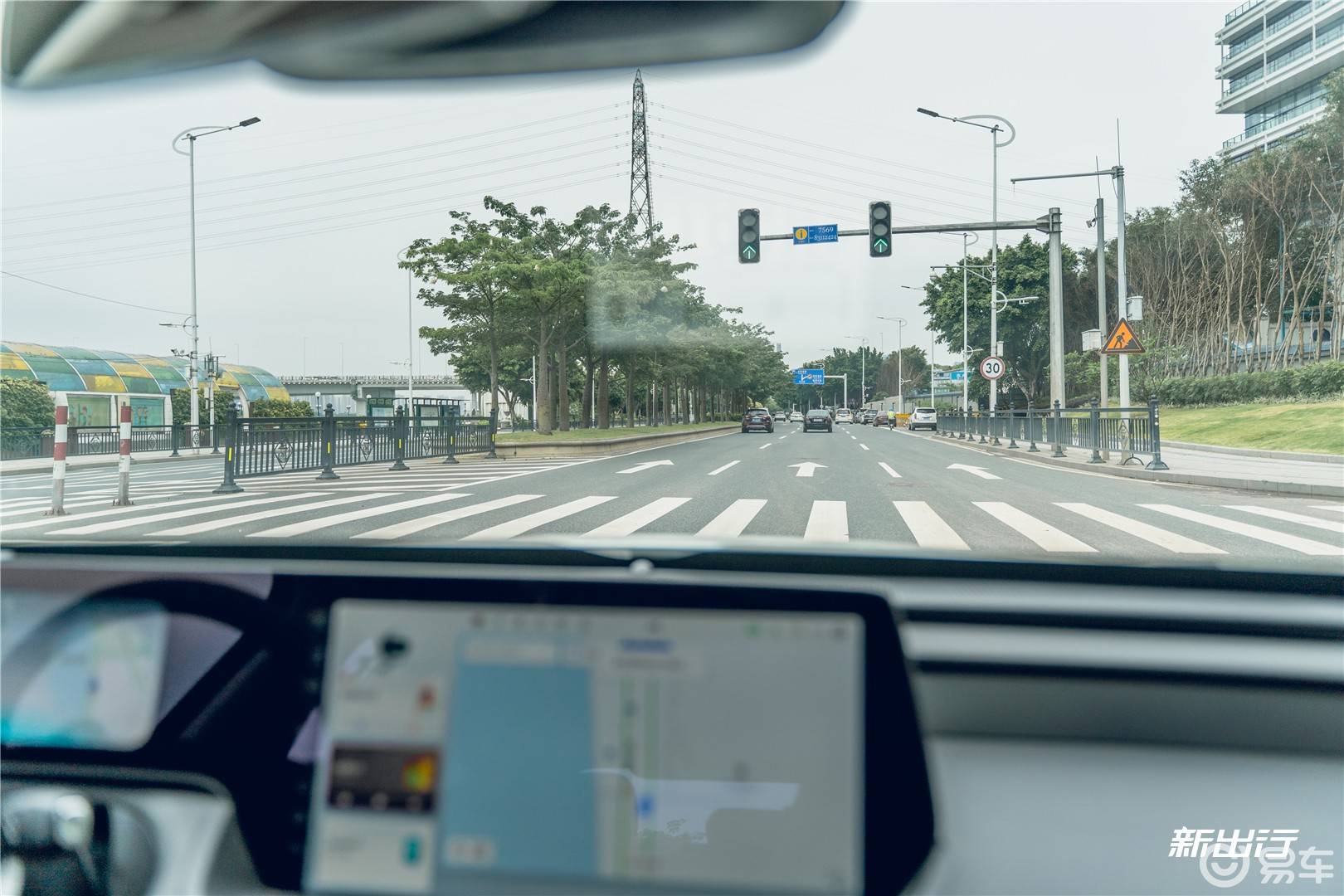 試駕小鵬P7，這車不錯，值得擁有